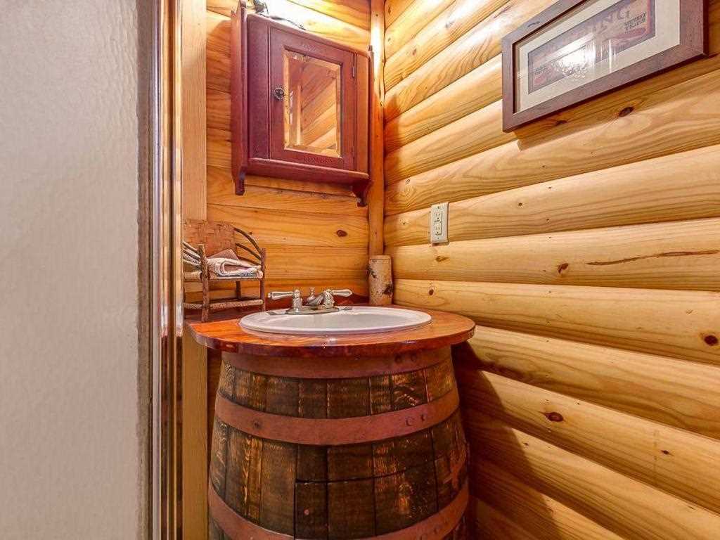                                                 Our visitors love the fun western touches throughout the cabin, giving it a rugged bunkhouse feel.