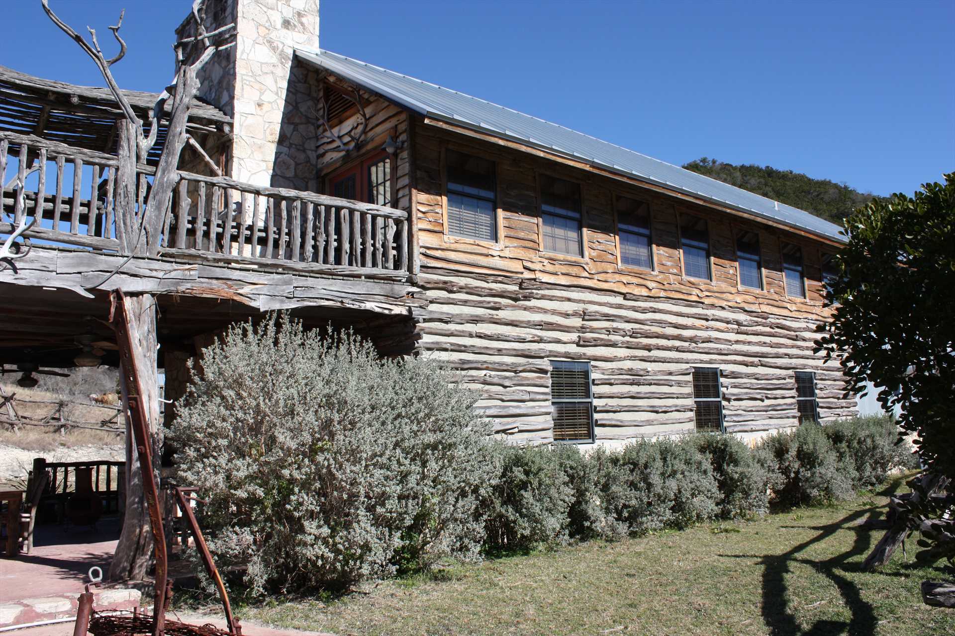                                                 Imagine your crew having this massive, beautiful Hill Country lodge all to yourselves!