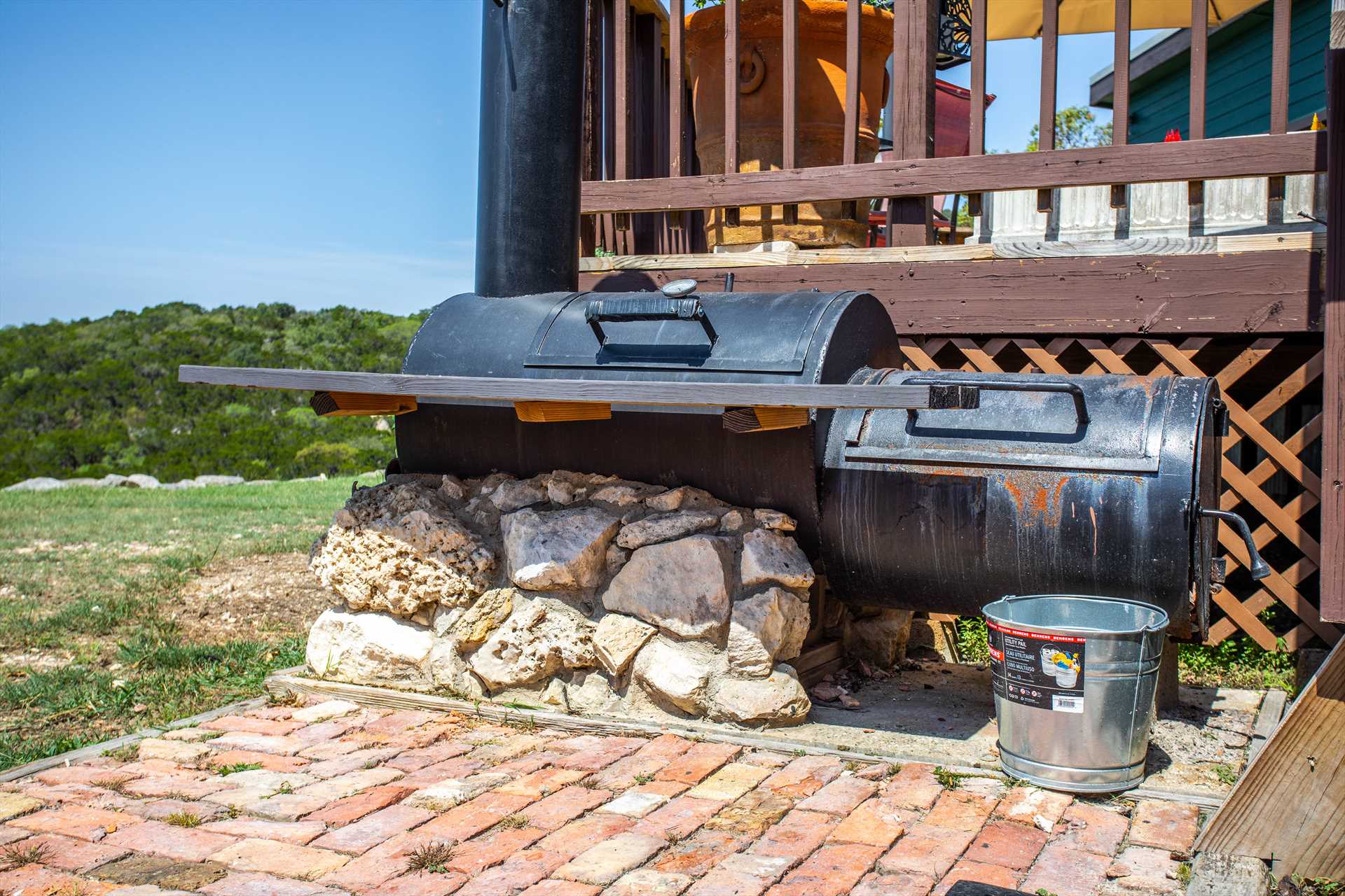                                                 It wouldn't be Texas without a hearty BBQ! Show off your grilling skills on the charcoal grill and smoker.
