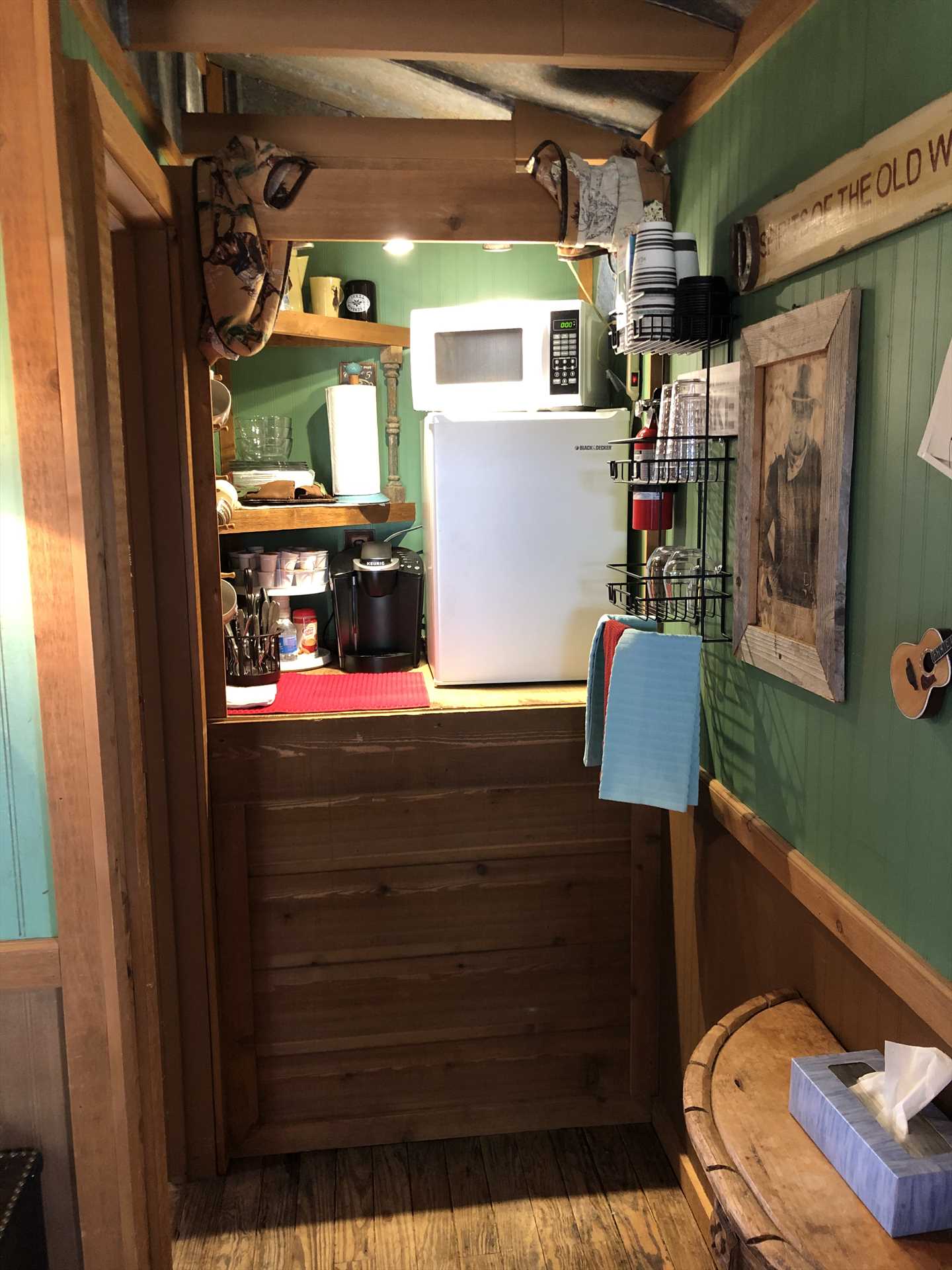                                                 A tidy kitchenette in the cabin provides coffee and snacking basics. The ranch's pavilion (which all guests are free to use) offers many more appliances and cooking opportunities.