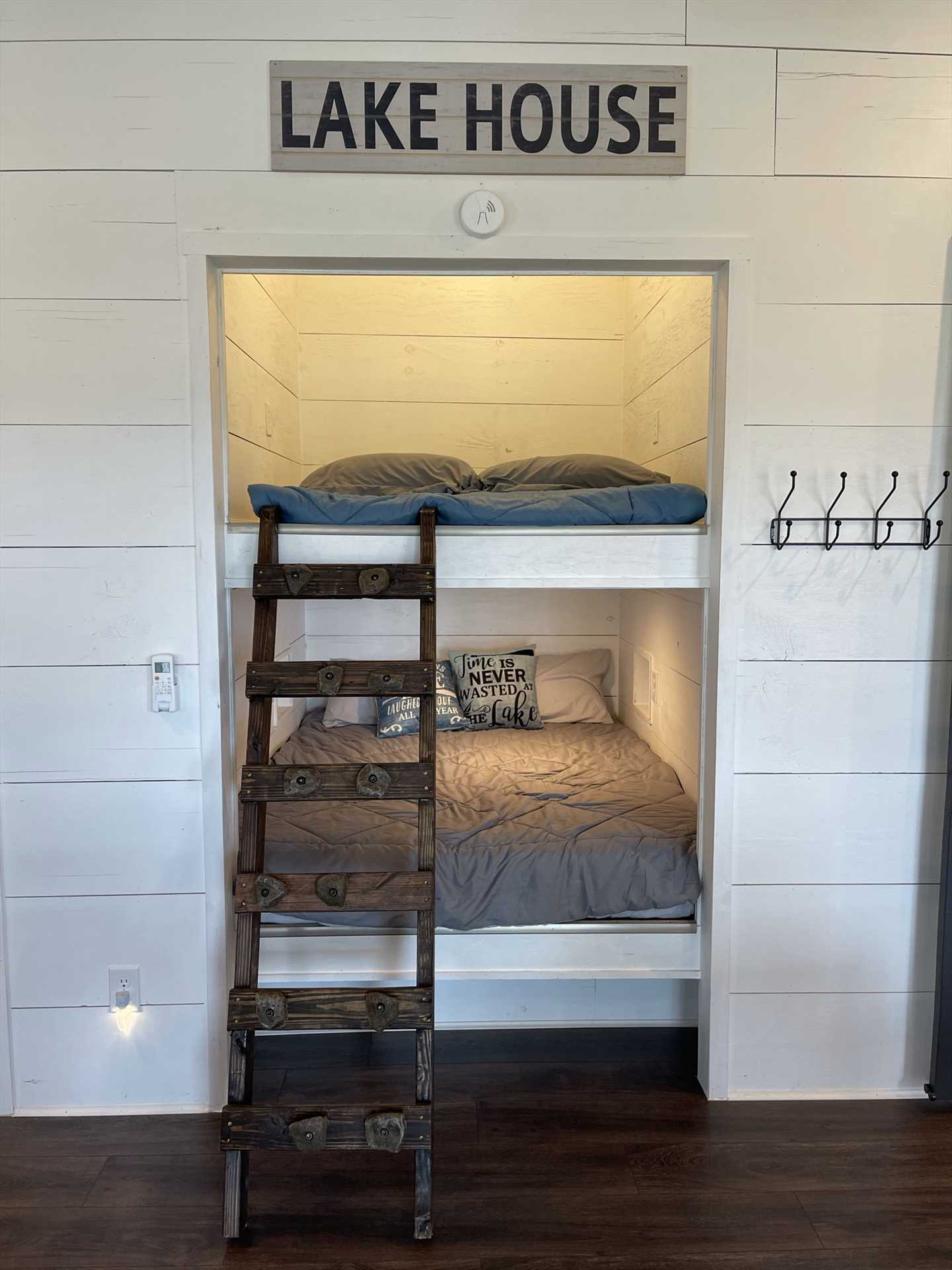                                                 These unique bunk-style cubbyhole beds are the perfect place for kids to catch their Z's!