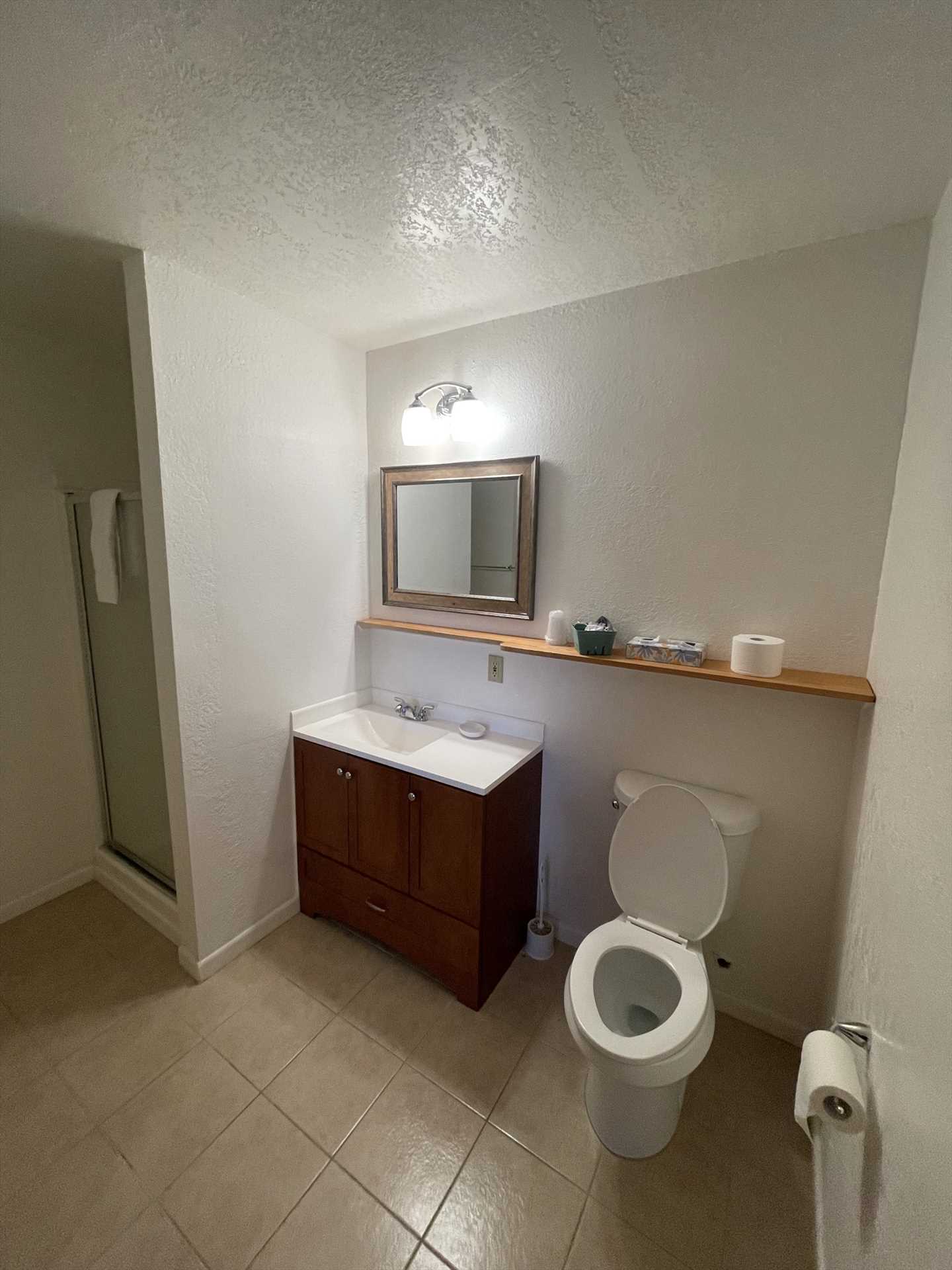                                                 The full bath is kept immaculately clean for our guests, and includes a shower stall and fresh linens for your cleanup convenience.