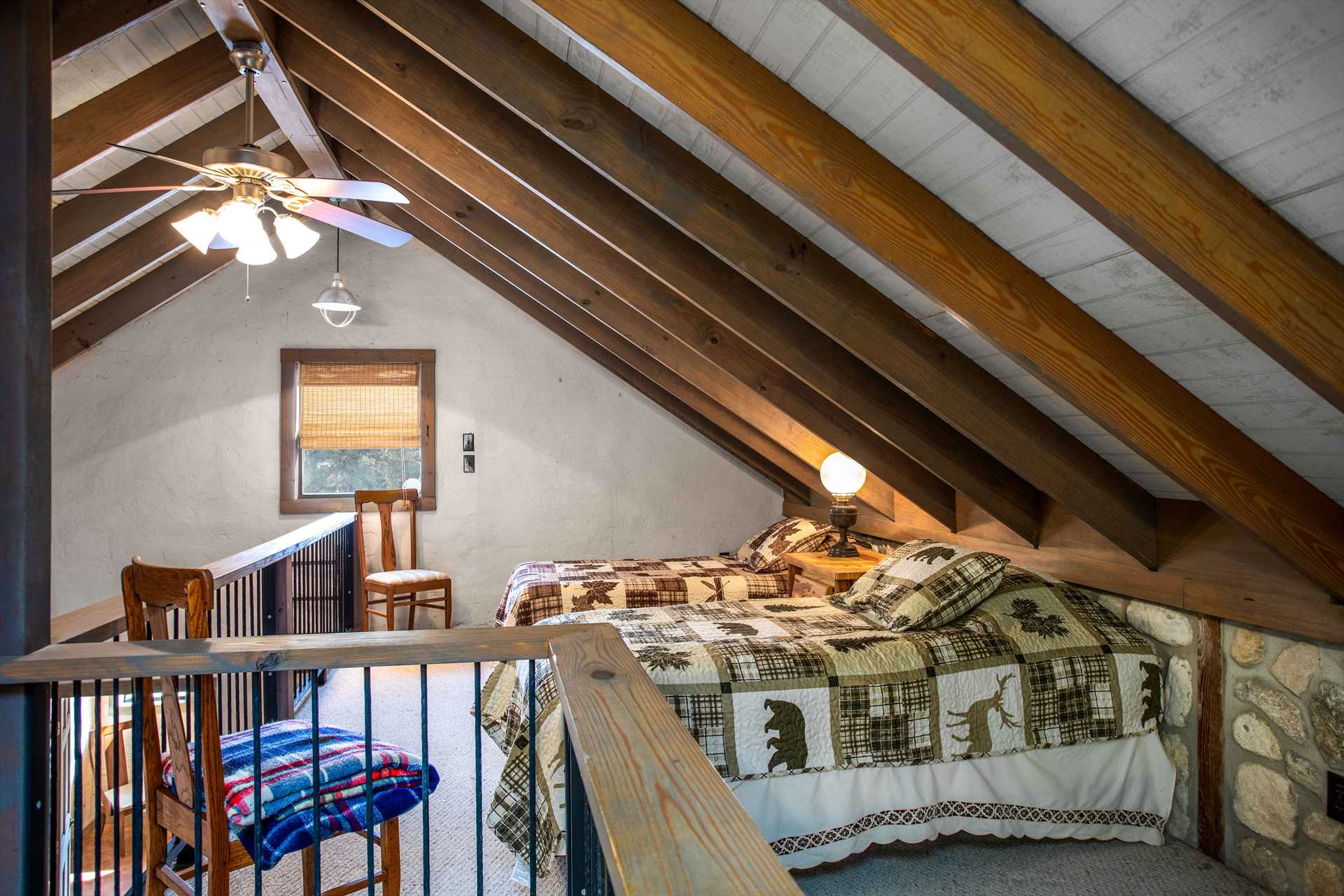                                                 Rounding out the loft are two comfortable twin beds. All told, the Medina Mountain Retreat has sleeping accommodations for up to eight!