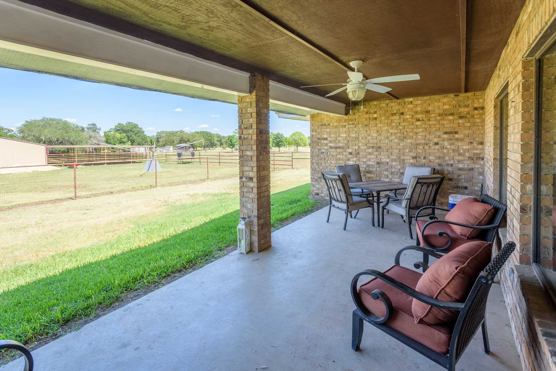                                                 On still days, rustle up some Hill Country breezes of your own with the patio's ceiling fan.